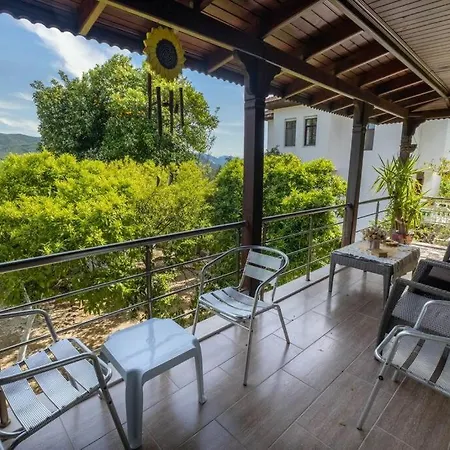 Marmaris Cetibeli Koyunde 4+1 Dogayla Ic Ice *